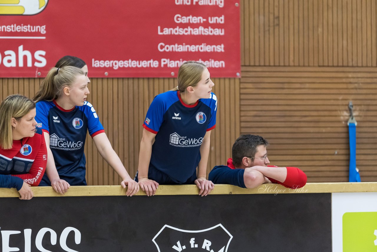 Bild 110 - VR Bank Cup Horst